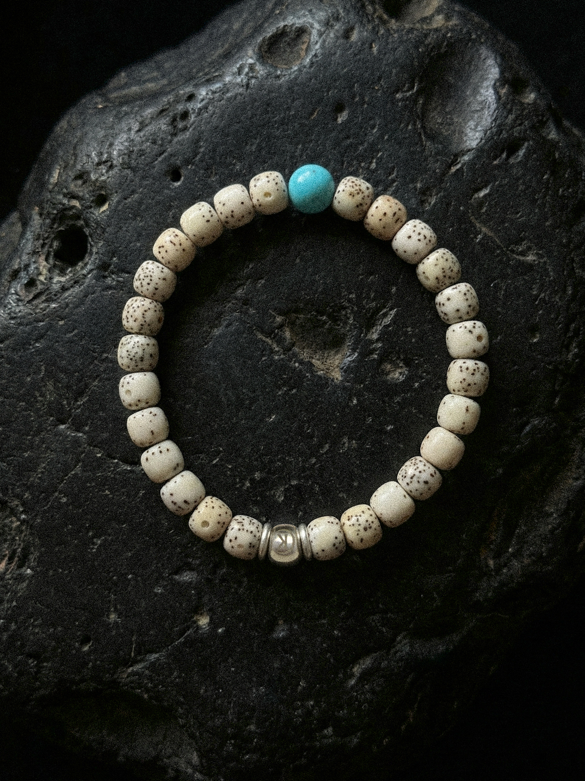khams-dawa-quiet-luxury-bodhi-beads-turquoise
